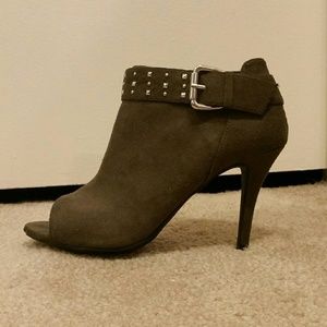Saylor Grey Opentoe Bootie